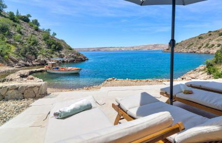 House Silence - Photo 39