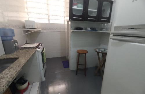 Apartamento para até 05 pessoas no centro - Foto 8