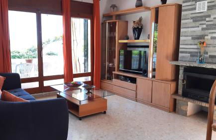 Julia in Lloret de Mar - Foto 18