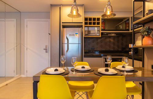 Luxuoso Apto Em Frente Ao Shopping Curitiba - Piscina, Academia e Sauna - Foto 53