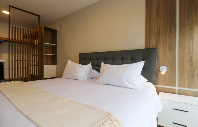 Elegant 3BR Duplex With Balcony in Miraflores - Photo 40