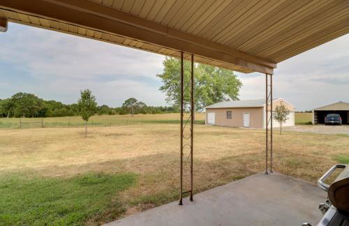 Charming Mountain Home Getaway with Gas Grill! - Foto 24