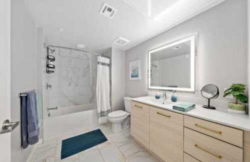 Amber Drift - Santa Monica 2BR Penthouse Ocean views - Foto 26