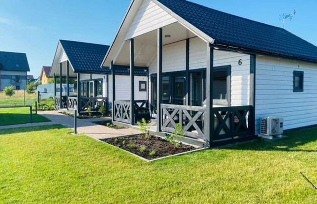 Summer House in Jaroslawiec Near Beach & Pool - Photo 1