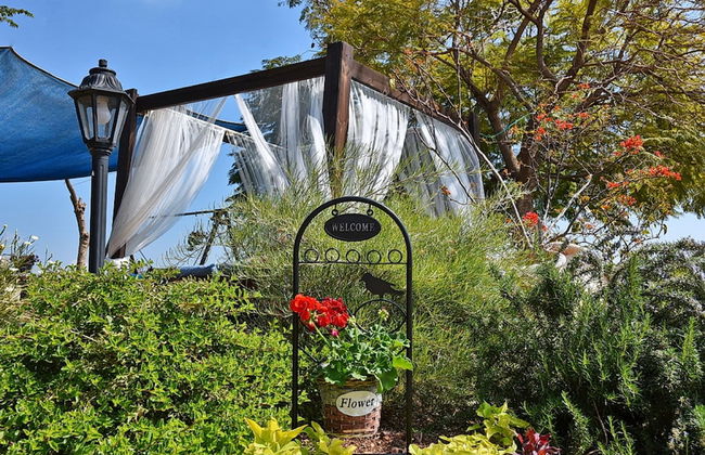 Mul Kineret Suites - Photo 42