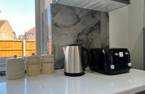 Perfect Contractor house-3 free parking space-EV charging-Secure-Quiet-Modern - Foto 12