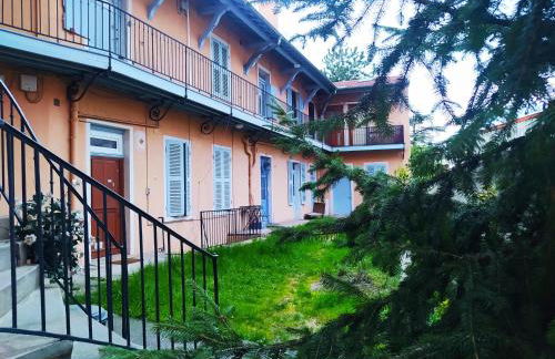 Spacieux Appartement au Calme 15min sud de Lyon proche Métro et Gare Confluence Aquarium Gerland - Foto 4