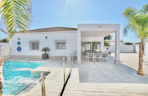 Villa MARABÚ,piscina privada en Conil de la Frontera - Foto 4