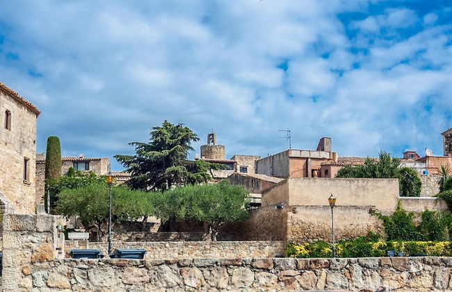 Arcos H1 in Begur With 2 Bedrooms and 1 Bathrooms - Photo 18