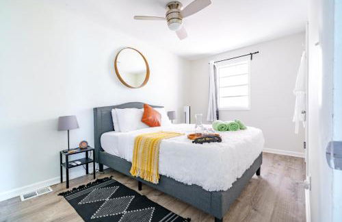 Jungle House Columbus Short North Downtown Free Parking - Steps to Convention Center & Nationwide Arena - 1BR Luxury Home - Sleeps 6 - Over 5,800 Five Star Stays - Foto 32