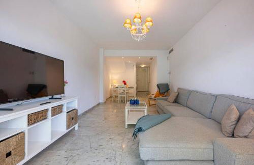 Bright Chalet with Swimming Pool and Close to Sea - Photo 18