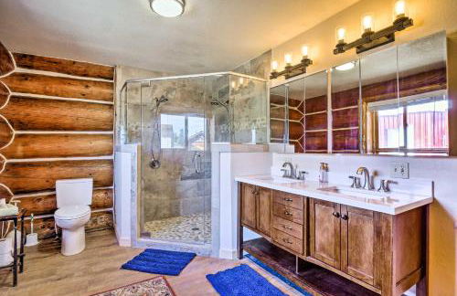 Less Than 1 Mi to Lake Granby Log Cabin with Fire Pit - Foto 15