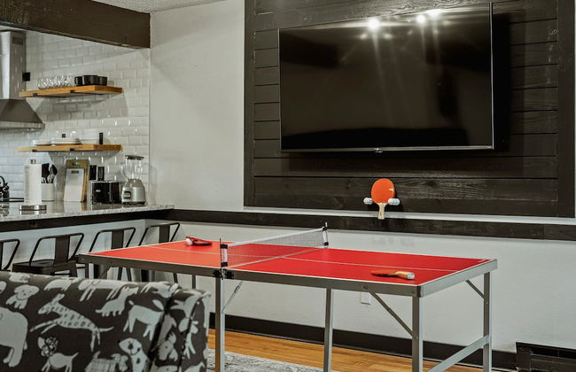 Pocono Bear Den by Avantstay Stylish Modern Deck w Grill Outdoor Dining - Foto 9