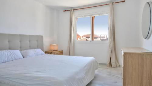 Precioso ático con vistas al mar - Photo 4