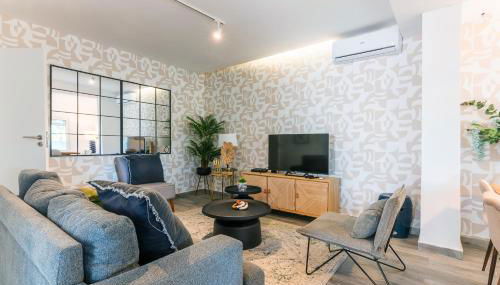 Carregado first floor - Photo 1