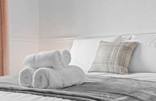 Whiteside 3 Bedroom Apartment - Bathgate - Photo 18