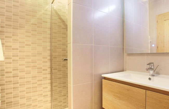 1 bedroom Apartment in La Clusaz with swimming pool and terrace - Photo 6