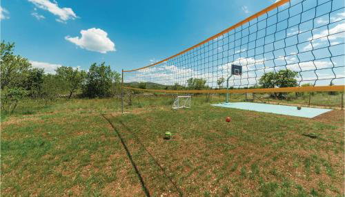 Three-Bedroom Holiday Home In Trbounje - Foto 5, Garden