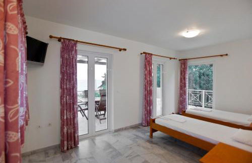 Porto Assini - Foto 11