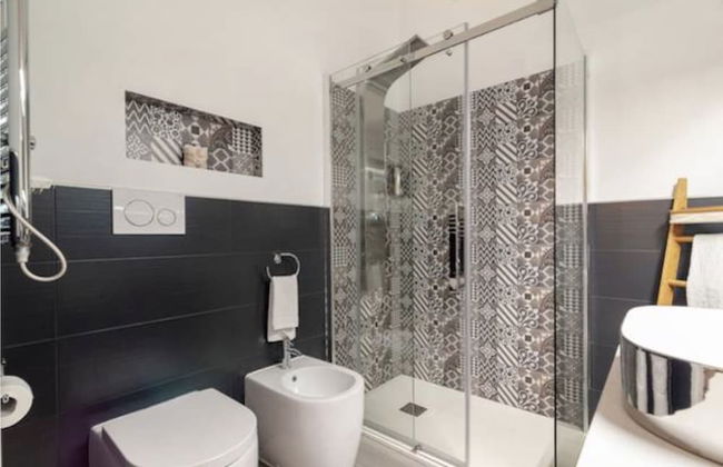 Salento Home - Photo 10