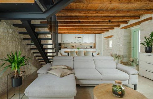 Nice Home In Zminj With Sauna - Photo 31