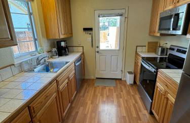 Charming Downtown Cottage - Foto 4