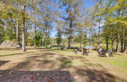 Private Dock on Lake Sinclair All-Season Retreat - Foto 41