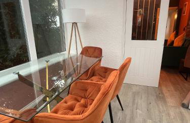 Stylish 2Bed Ground Floor Flat with Private Garden - Photo 2