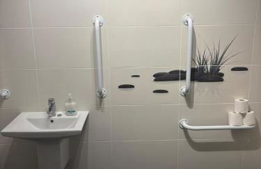 Bastian Gate Gosford Castle - Foto 37