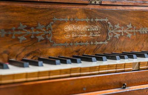 Before making request, read my profile host at bottom of page # House, garden, Eiffel Tower, Palace of Versailles - Foto 9