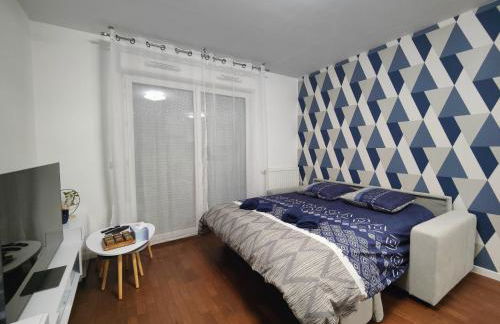 QuietStay 20' PARIS, Connected HOME avec Terrasse - Foto 13