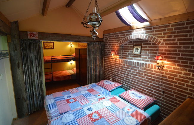 House Situated Peacefully on a Vast Green - Foto 4