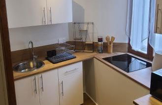 Au deuxième - Photo 2