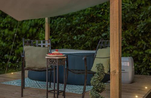Barn with Hot Tub, Pool Table & Pizza Oven - Foto 15
