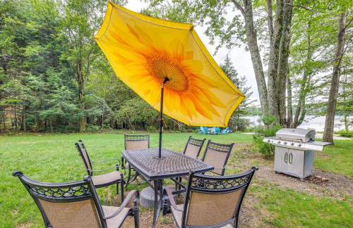 11 Mi to Slopes! Poconos Lake House with Beach - Foto 34