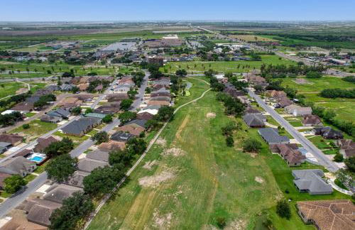 Bright Pharr Getaway Spacious Family Home w Garage and WiFi - Foto 16