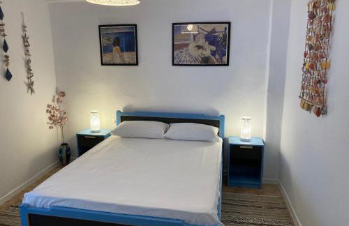 Garden Apartment - Photo 17