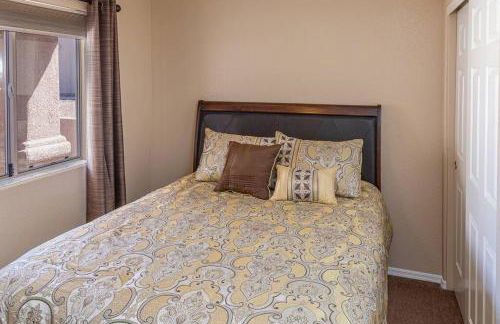 Beach Happy-Lake Close-Private Waterpark Oasis -sleeps 14 - Foto 12