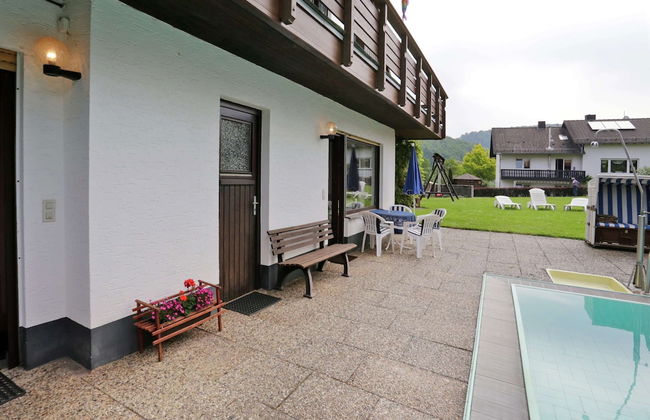 Apartment in Armsfeld With Pool - Foto 2