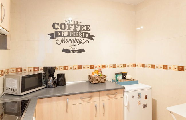 Cozy Urban Apt. Historic District - Sol - Photo 9