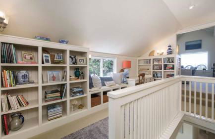 Chapman Cove by Avantstay Gorgeous Beach Bungalow w/ Sauna - Photo 42