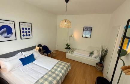 BeckHomes Munich- Large 210 sqm Central Apartment- 7 BR, 6Baths, 3 Kitchens, Up to 18 Guests - Foto 8