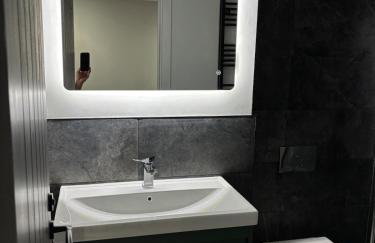 Boutique 2 bedroom apartment - Foto 3