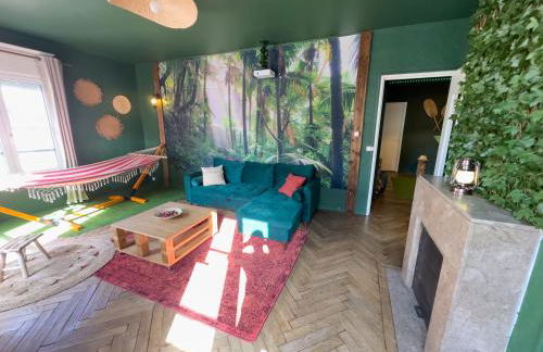 Jungle Urbain- Sauna - Ciné - Hamac - Hyper centre - Foto 5