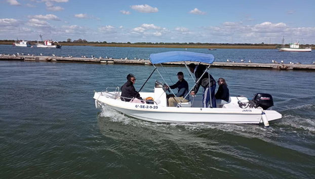 Profitez de la balade en bateau