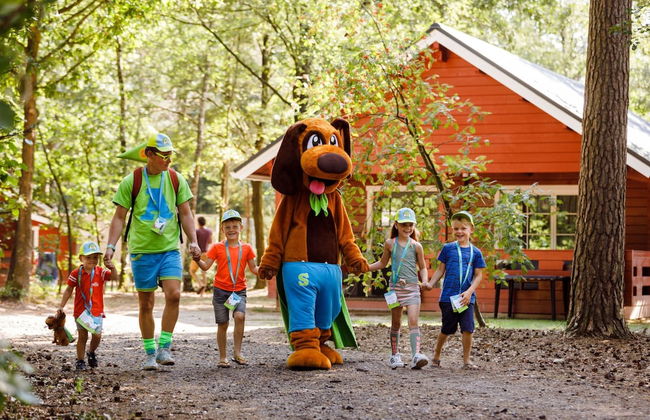 Woodland Bungalow w/ Pool - Photo 14