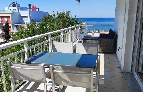 Christina-2 - Foto 1