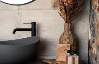 Petres Luxury Villas with heated private pool - Foto 11