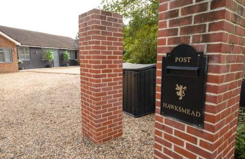 Deluxe 2 Bed Versace Bungalow Hot Tub, Sky TV, Cinema Screen Saffron Walden - Foto 2