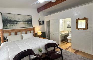 6 bedrooms! Family friendly! Spacious! PNW Rustic! - Photo 32